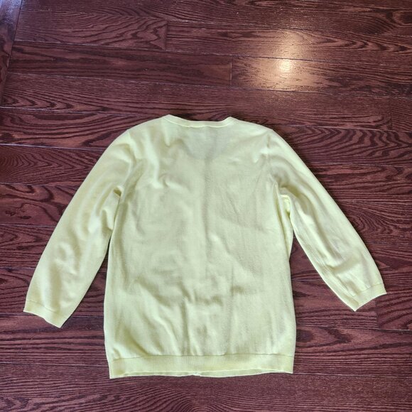 TALBOTS Women’s Yellow Lightweight Pima Cotton Cardigan Sweater Size M pockets - Picture 3 of 13